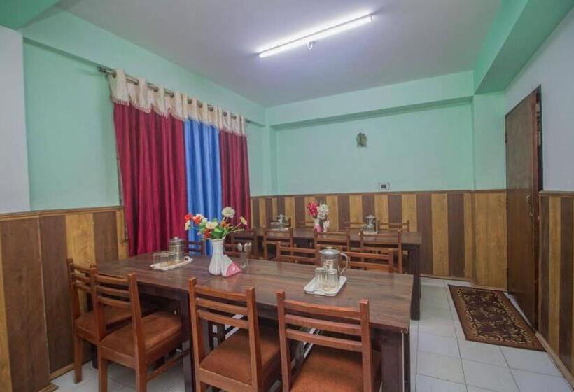 בית מלון כפרי Yatung