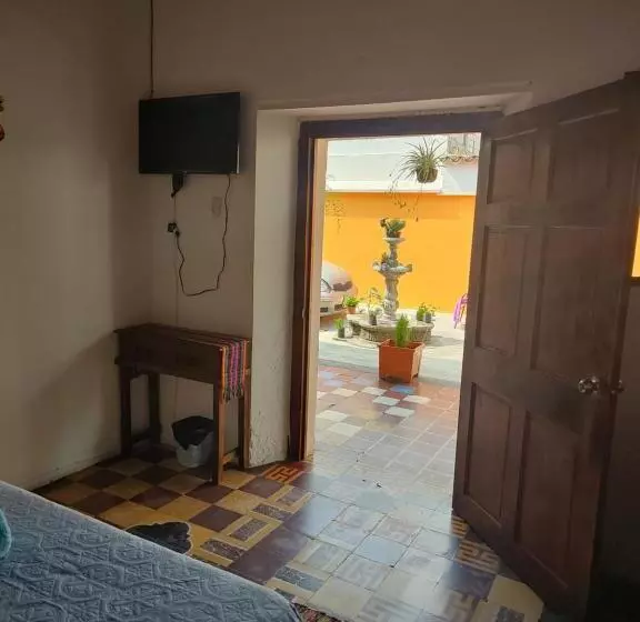 هتل Francisco S La Merced