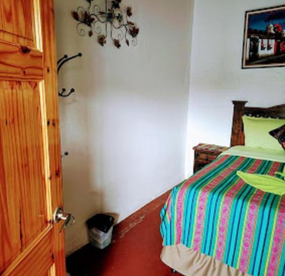 هتل Francisco S La Merced