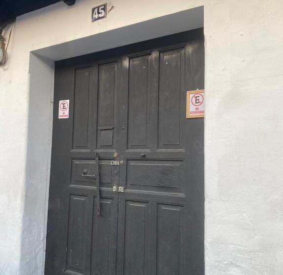 هتل Francisco S La Merced