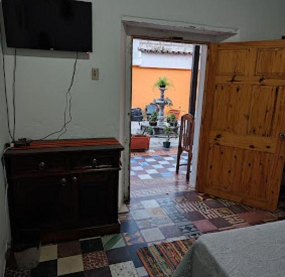 هتل Francisco S La Merced