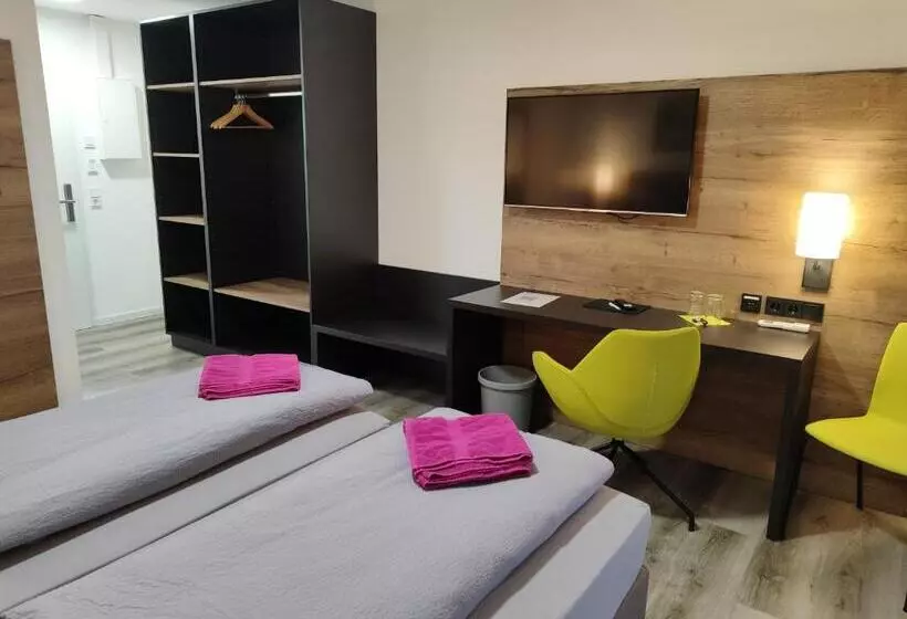 ホテル Gästehaus Stock Zimmer Bäumle