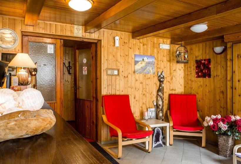 فندق صغير Konopiště Nová Myslivna