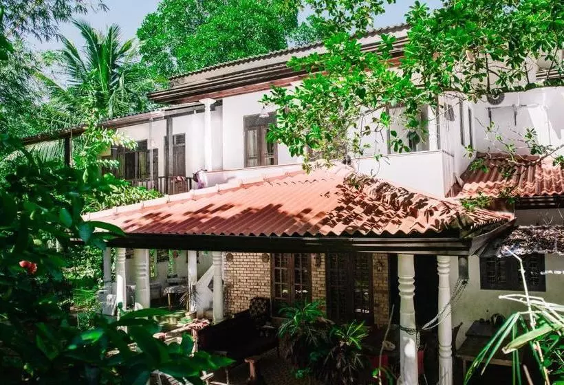 Aamiaismajoitus (B&B) Kadolana Guest House