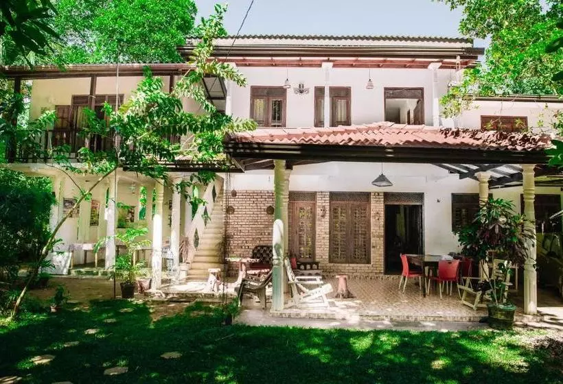 Aamiaismajoitus (B&B) Kadolana Guest House