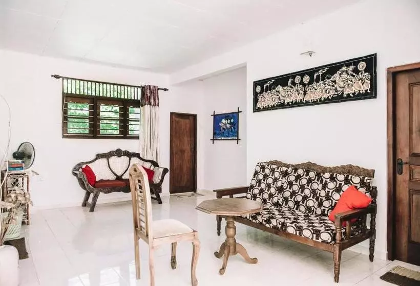 Aamiaismajoitus (B&B) Kadolana Guest House