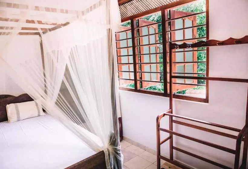 Aamiaismajoitus (B&B) Kadolana Guest House
