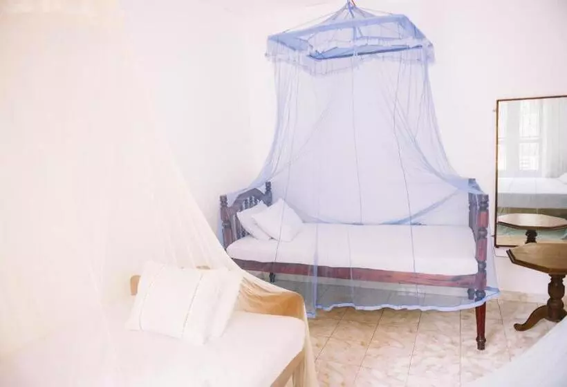 Aamiaismajoitus (B&B) Kadolana Guest House