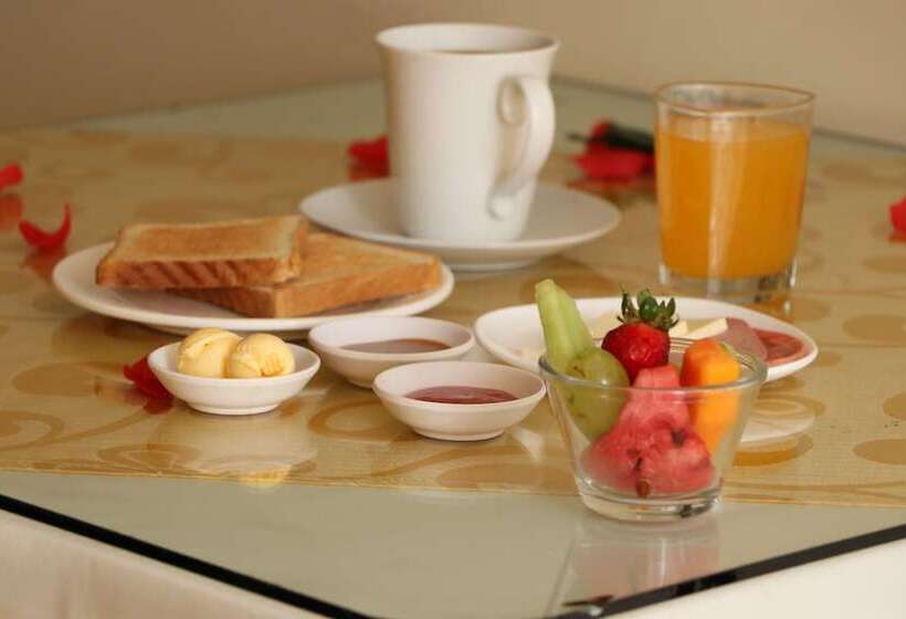 تختخواب و صبحانه Skyline