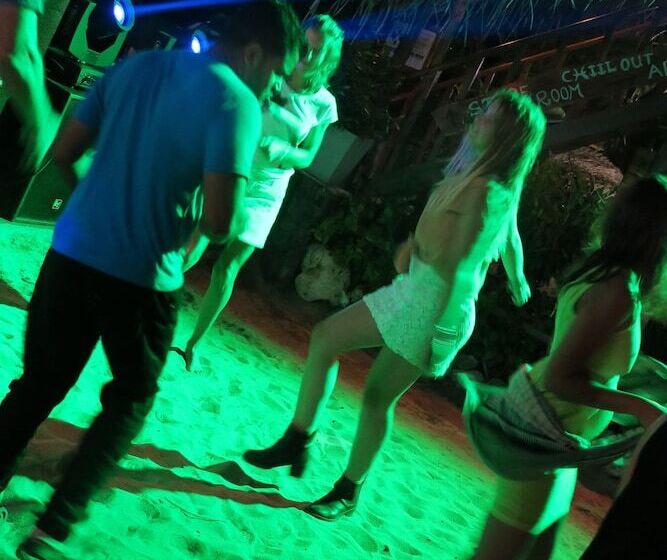 De Silva Wind Resort Kalpitiya  Kitesurfing School Sri Lanka