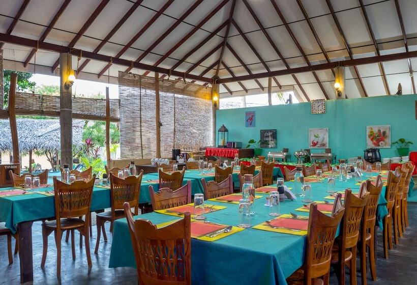 De Silva Wind Resort Kalpitiya  Kitesurfing School Sri Lanka