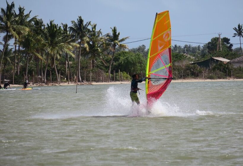 De Silva Wind Resort Kalpitiya  Kitesurfing School Sri Lanka