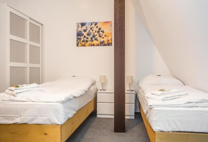 فندق صغير Konopiště Nová Myslivna