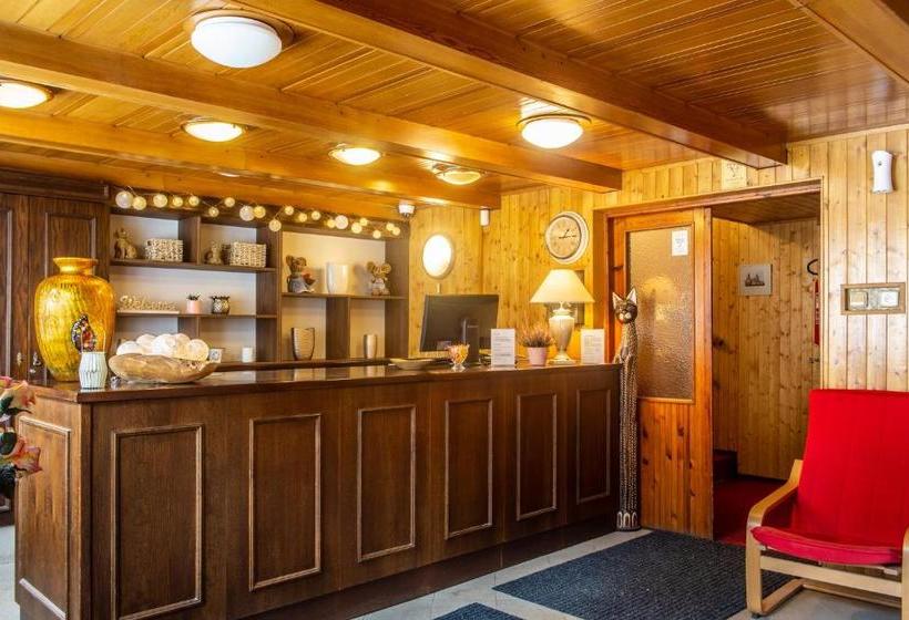 فندق صغير Konopiště Nová Myslivna