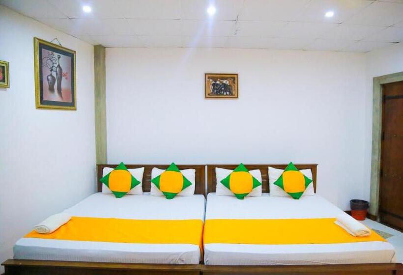 Hotelli Elegance Range Resort