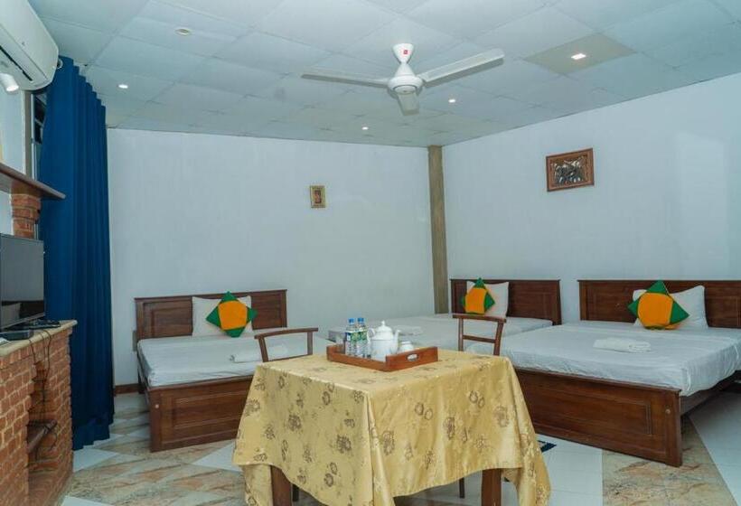 Hotelli Elegance Range Resort