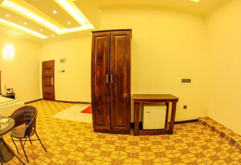 Отель Euro Star