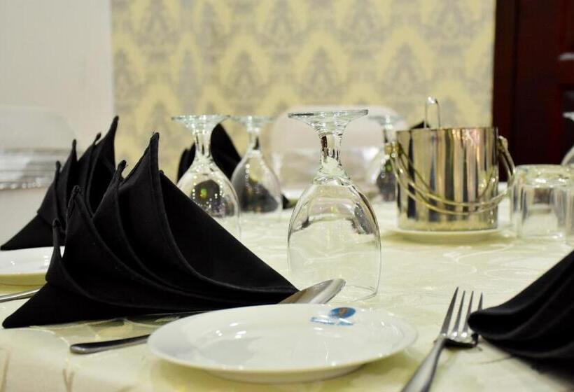 Отель Euro Star