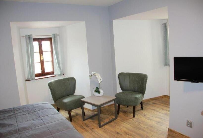 בית מלון כפרי Gurman