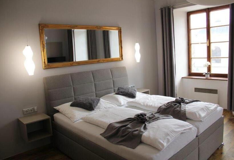 בית מלון כפרי Gurman