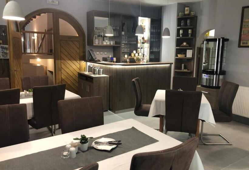 בית מלון כפרי Gurman