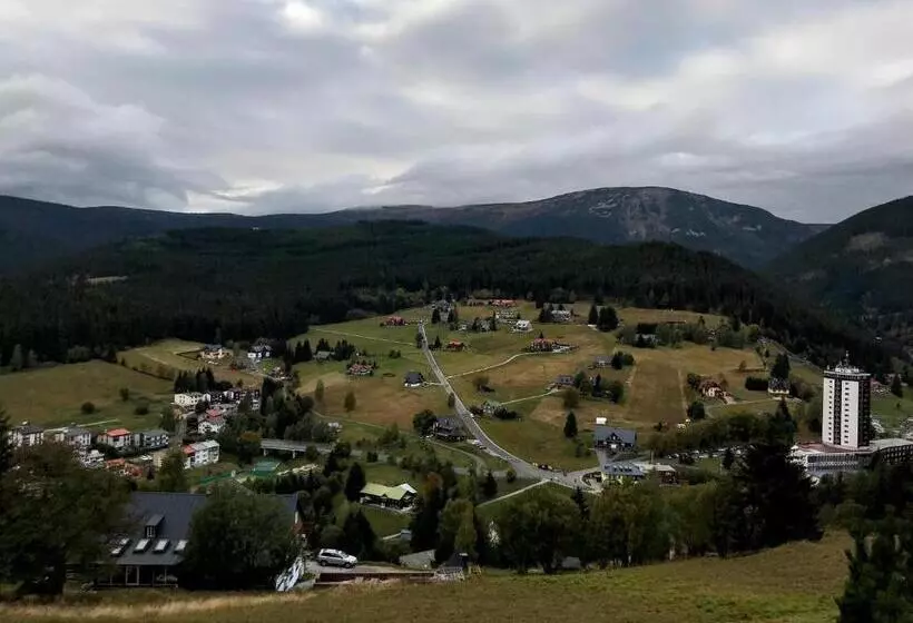 Hotelli Hvezda
