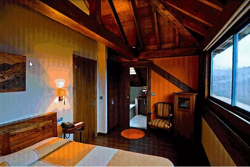 هتل La Casona De Abamia