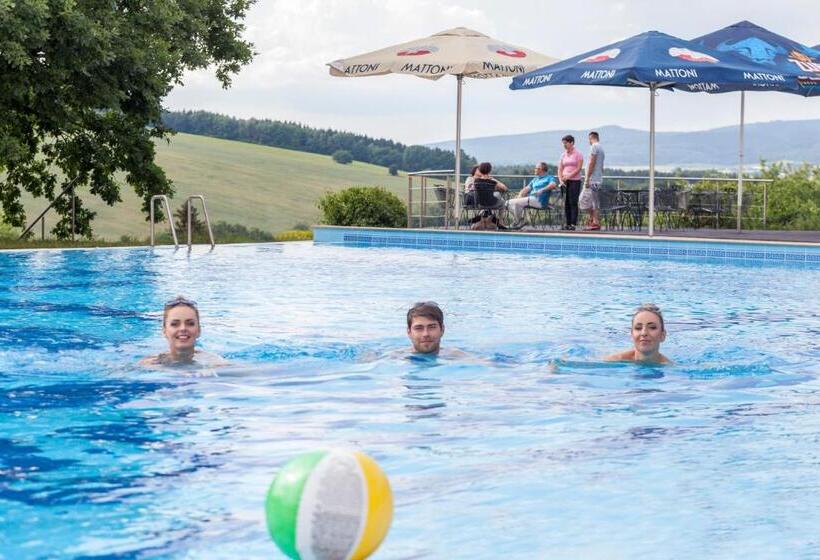 Hotel Lázně Kostelec