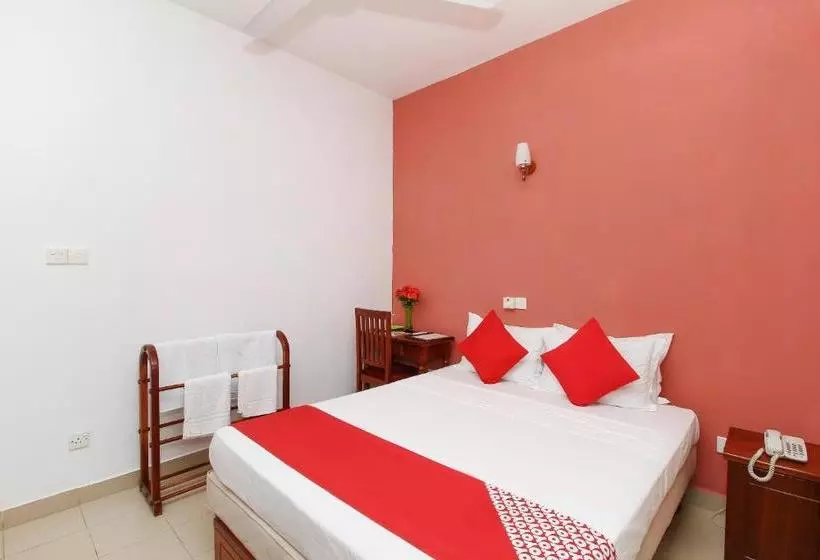 هتل Night Station