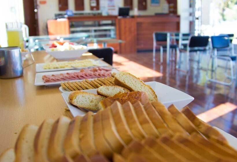 هتل Onkel Inn Torres De Copacabana