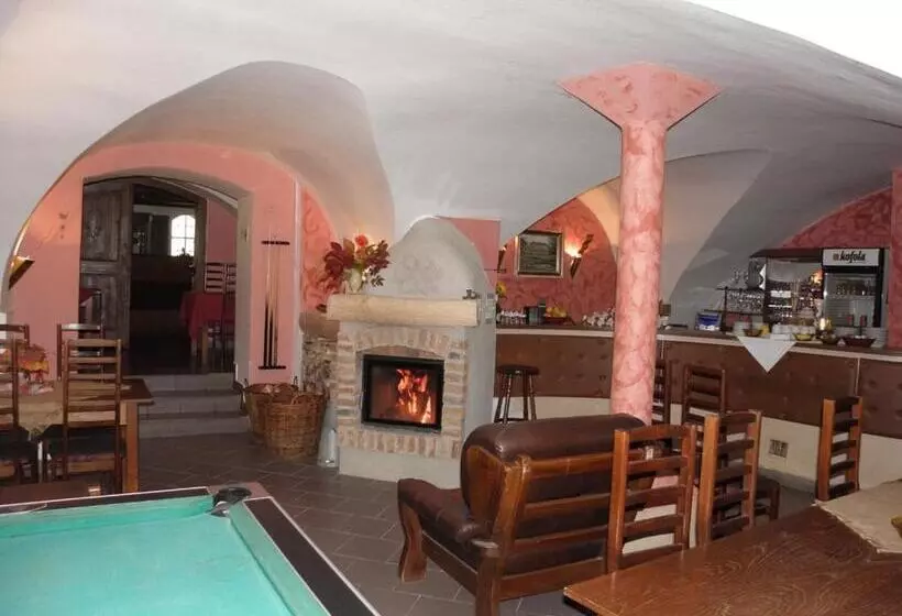 Hotelli Parkán