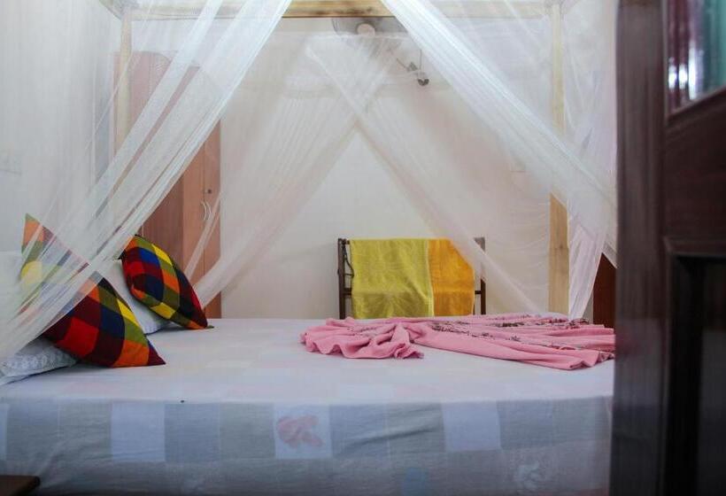 호텔 Pearl Resort Mirissa