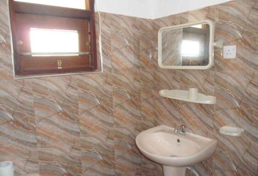 호텔 Pearl Resort Mirissa