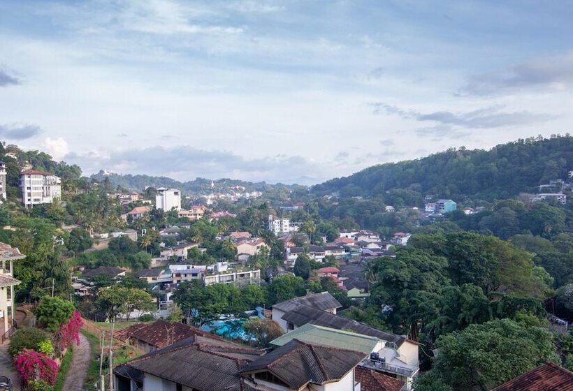 فندق Piumara Residence