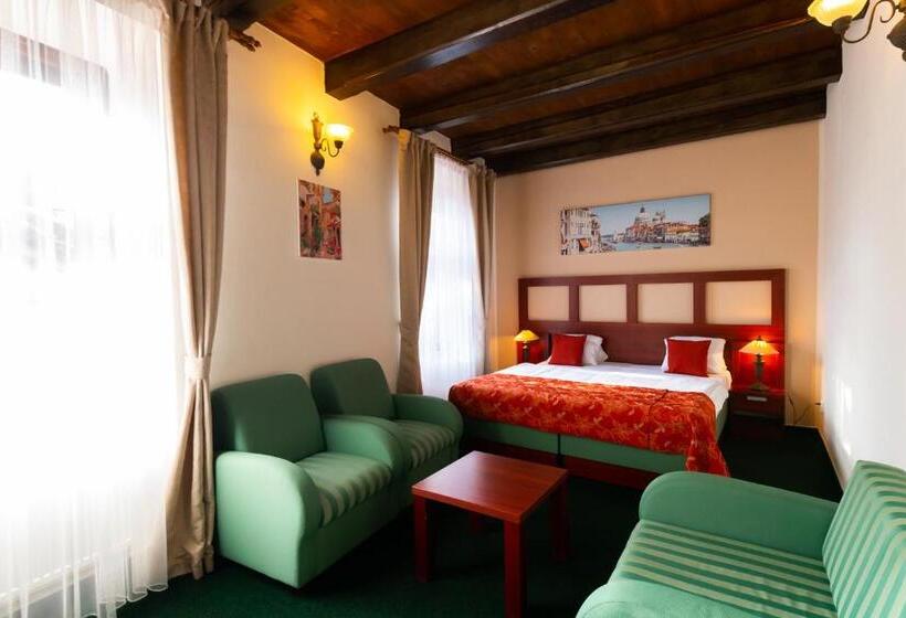 Hotel Vivaldi Apartments