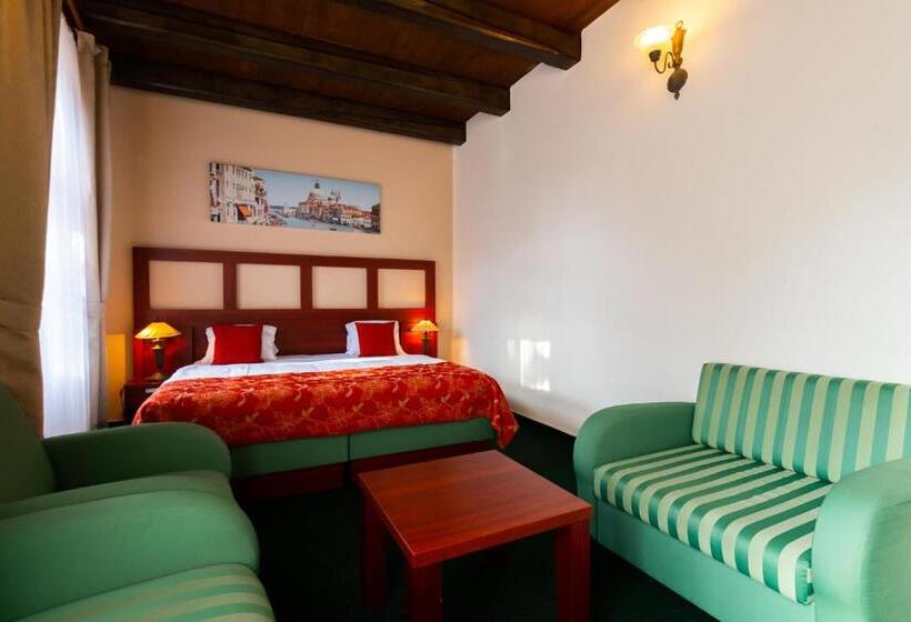 Hotel Vivaldi Apartments