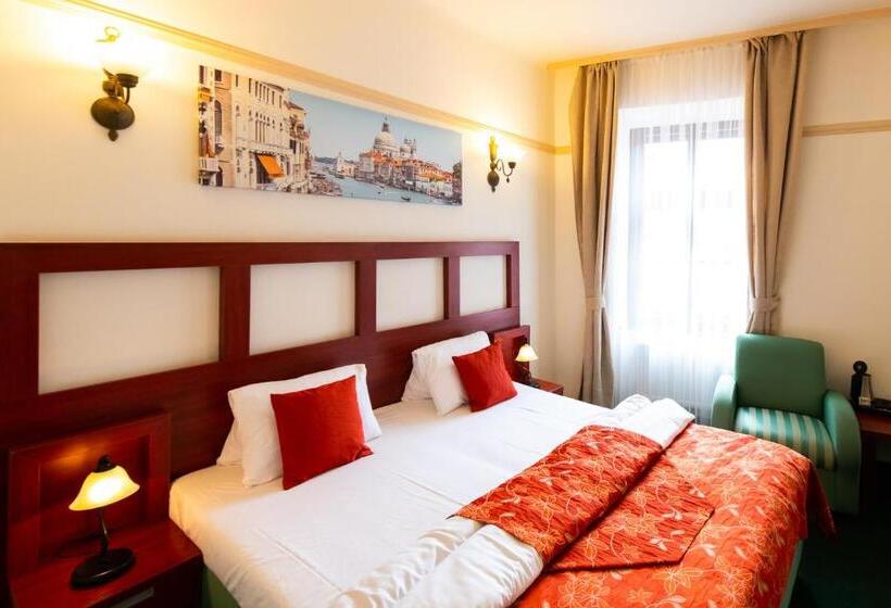 Hotel Vivaldi Apartments