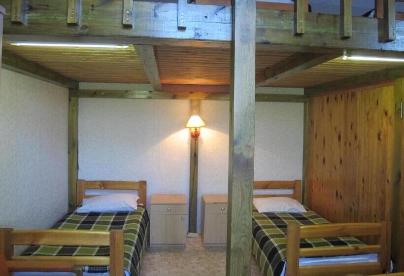 هاستل Krimuldas Muiža