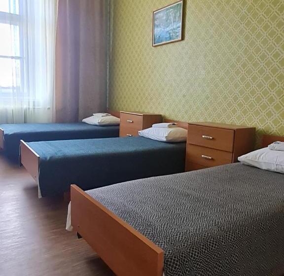 هاستل Krimuldas Muiža