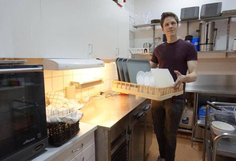 הוסטל Kristinebergs Bed & Breakfast