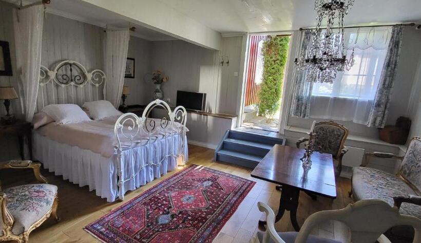 Bed and Breakfast Lysko Gjestegård