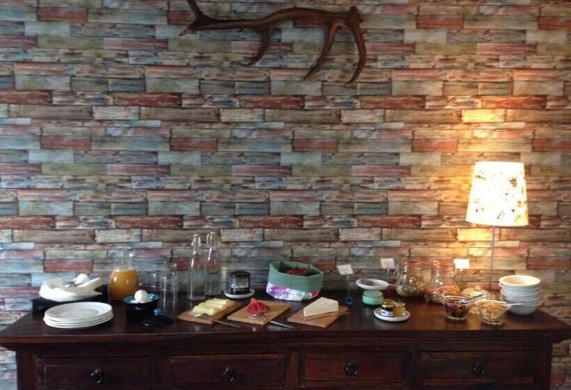 مبيت وإفطار Vita Stenen Rum Och Restaurang