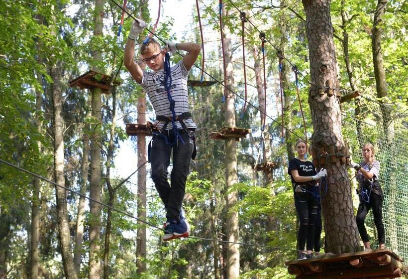 هتل Dzūkijos Dvaras