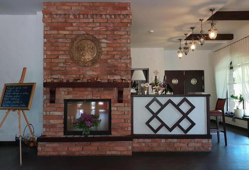 هتل Dzūkijos Dvaras