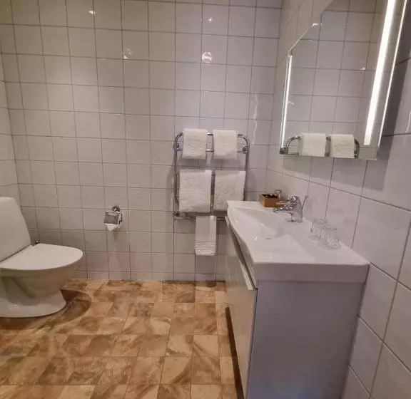 Gamla Järnhandeln   Norrskedika Hotell