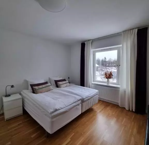 Gamla Järnhandeln   Norrskedika Hotell