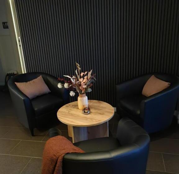 Gamla Järnhandeln   Norrskedika Hotell