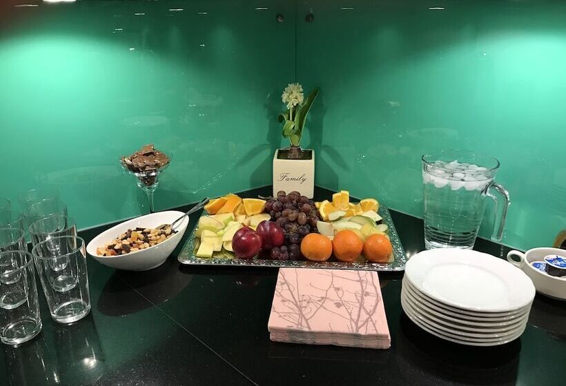 Gamlebyen Hotell   Fredrikstad