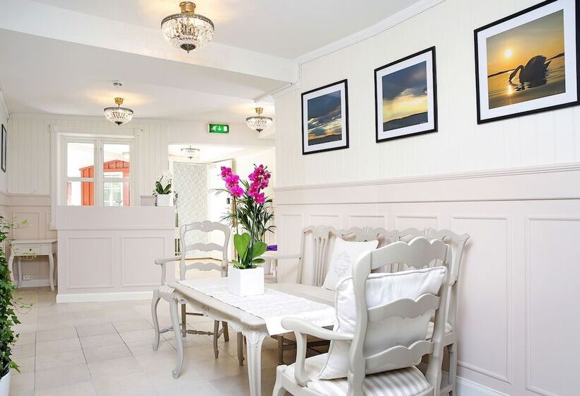 Gamlebyen Hotell   Fredrikstad