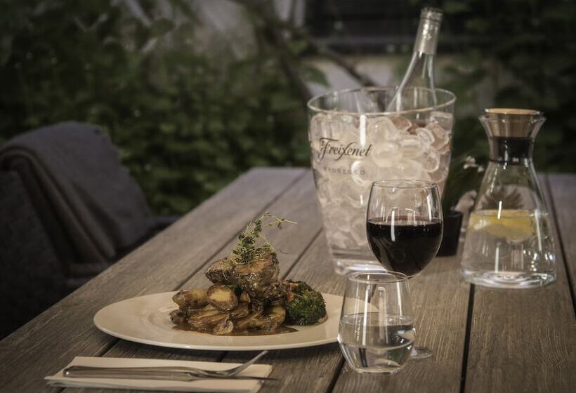 Gamlebyen Hotell   Fredrikstad